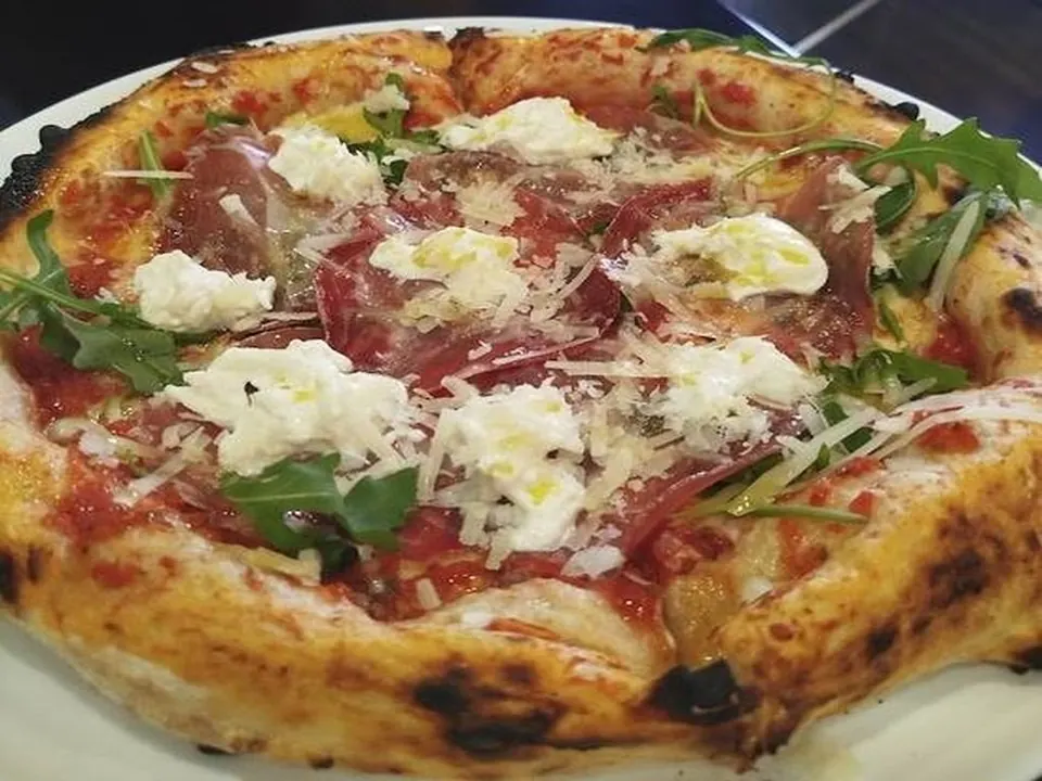 Crudo y Rúcula